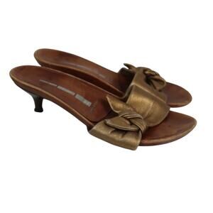 Vintage Funny Spirit Metallic Gold Leather Kitten Heel Mule Sandals 6